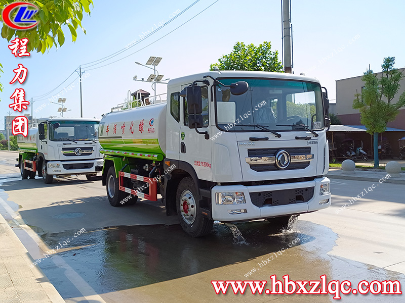 程力集團(tuán)東風(fēng)D9灑水車發(fā)車前往內(nèi)蒙古通遼市，為內(nèi)蒙抗旱救災(zāi)盡一份力！